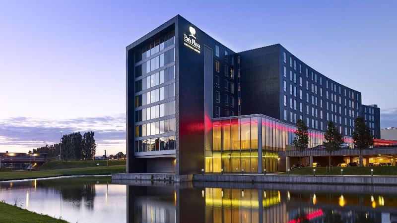 Park Plaza Amsterdam Airport - Genel