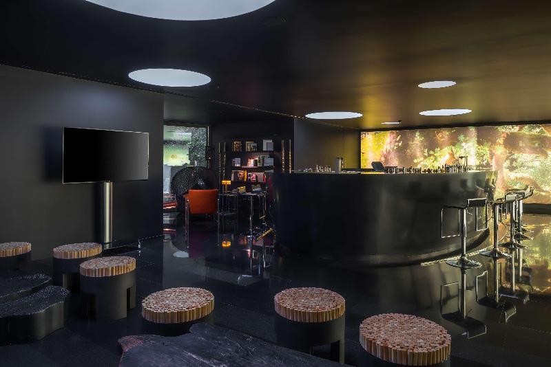 Doubletree by Hilton Lisbon - Fontana Park - Bar