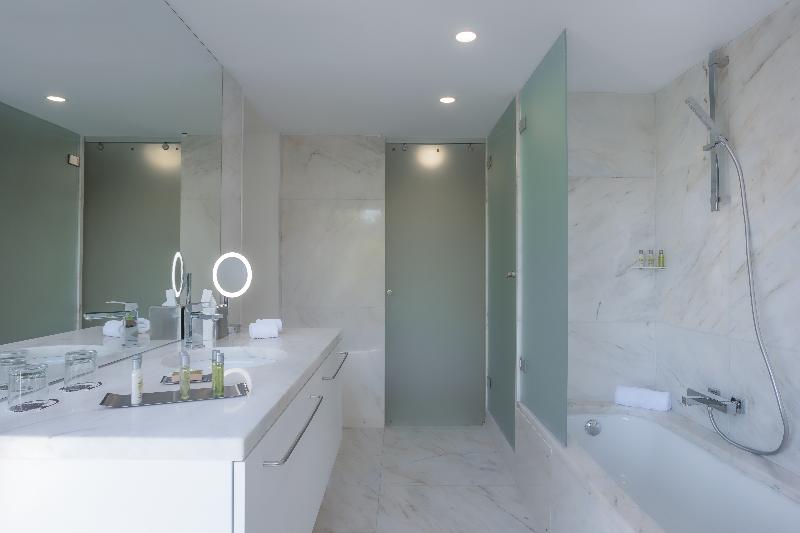 Doubletree by Hilton Lisbon - Fontana Park - Oda