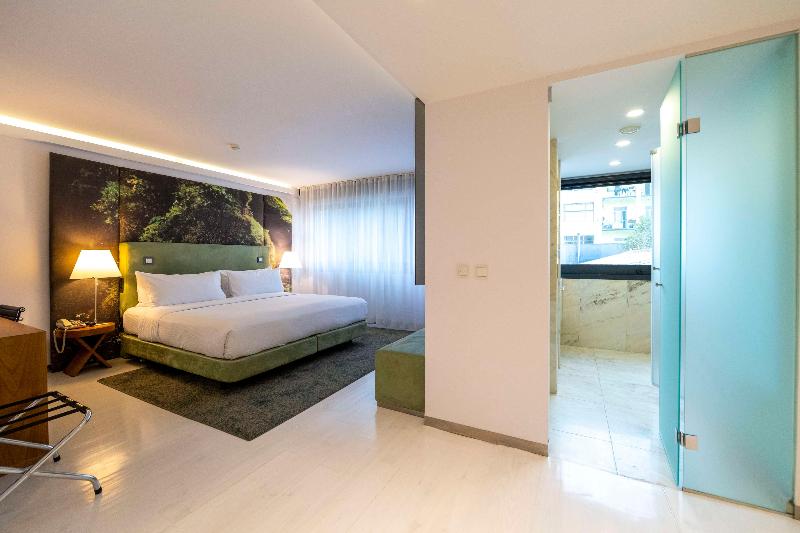 Doubletree by Hilton Lisbon - Fontana Park - Oda