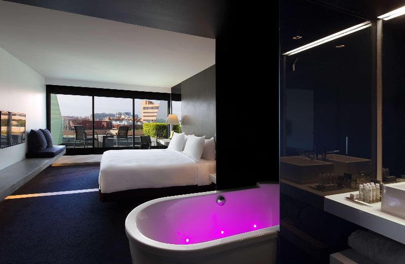 Doubletree by Hilton Lisbon - Fontana Park - Oda