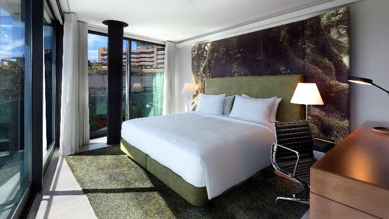 Doubletree by Hilton Lisbon - Fontana Park - Oda