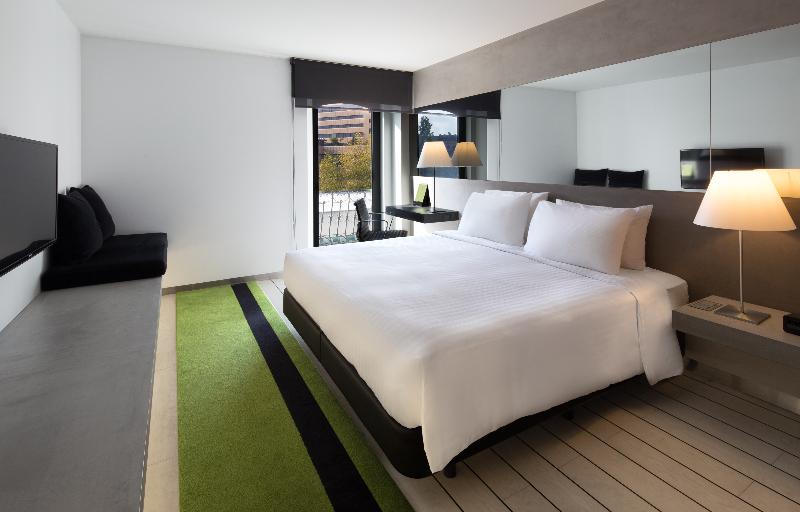 Doubletree by Hilton Lisbon - Fontana Park - Oda