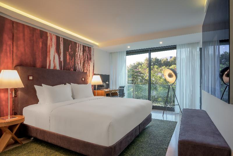 Doubletree by Hilton Lisbon - Fontana Park - Oda