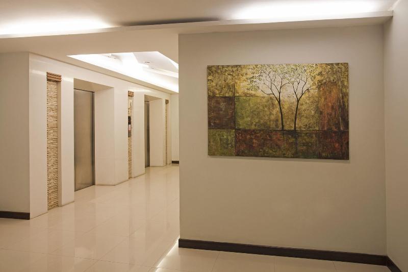 Areca Lodge Pattaya - Lobi