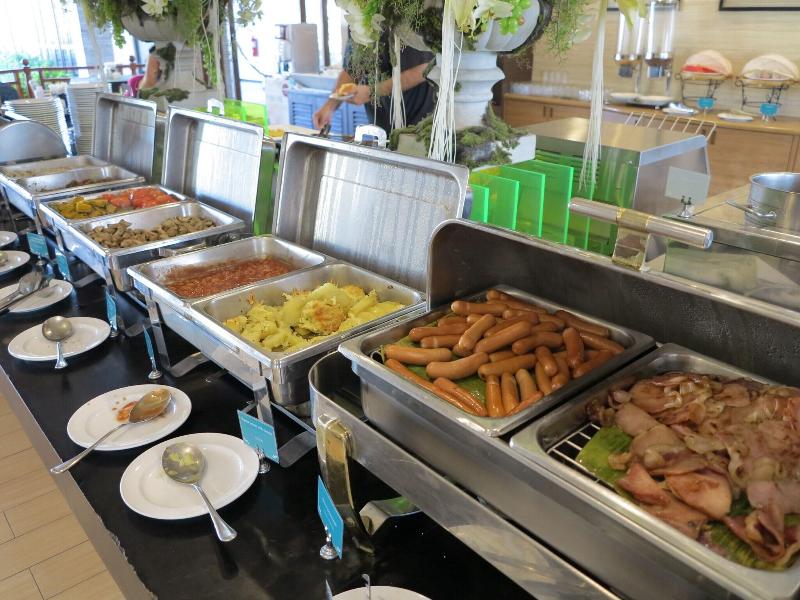 Areca Lodge Pattaya - Restoran
