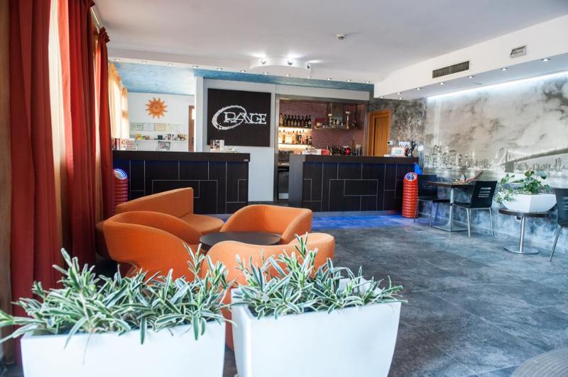 Orange Motel - Lobi