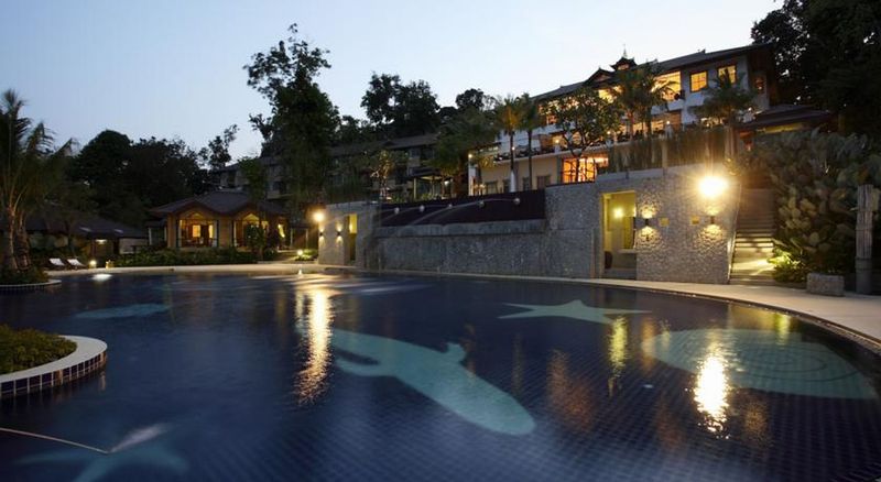 Supalai Scenic Bay Resort And Spa - Havuz