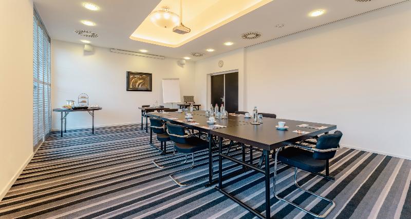 PLAZA Premium Grand Winston - Toplantı