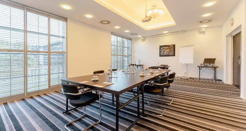 PLAZA Premium Grand Winston - Toplantı