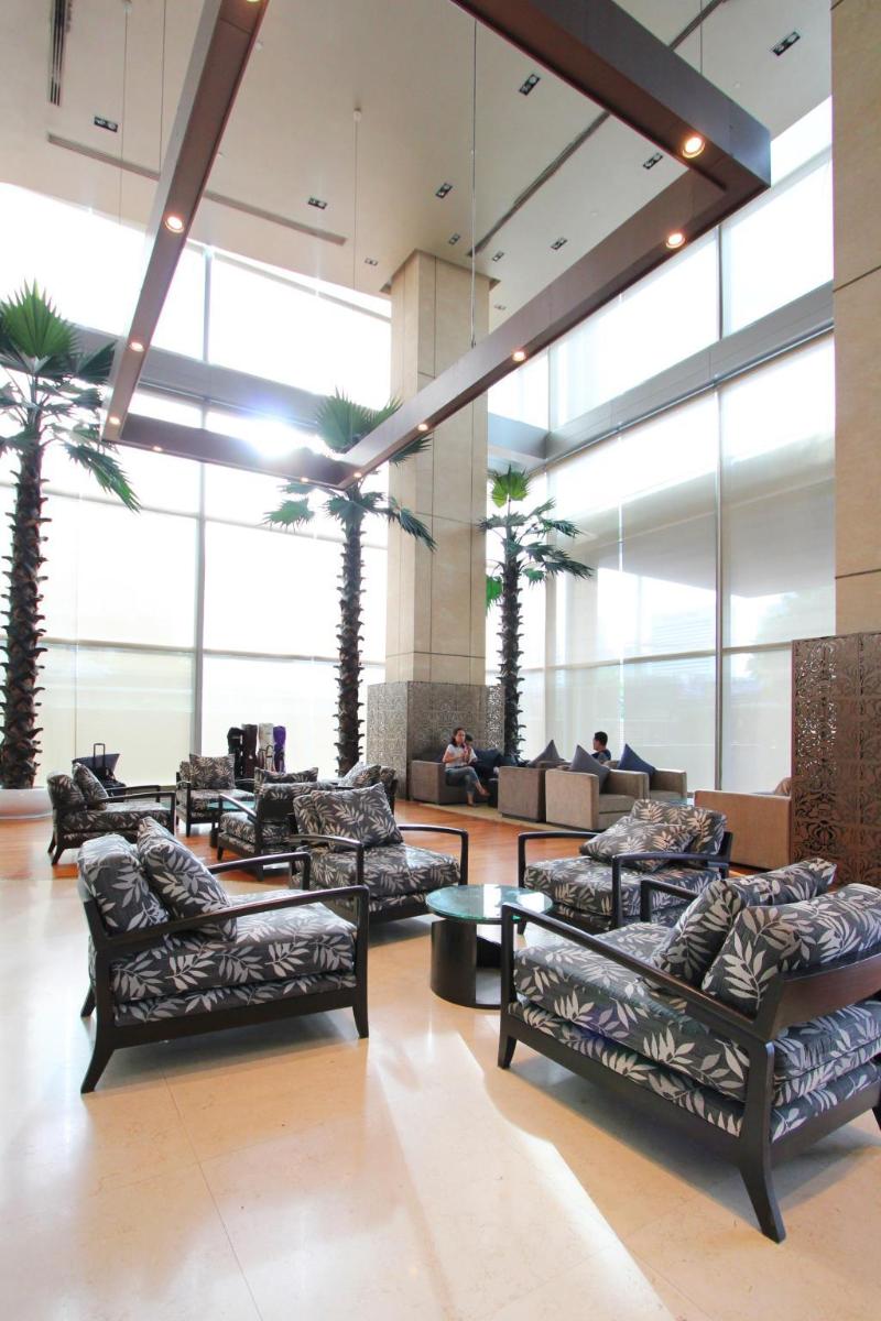 Urbana Sathorn formerly Fraser Suites Sathorn - Lobi