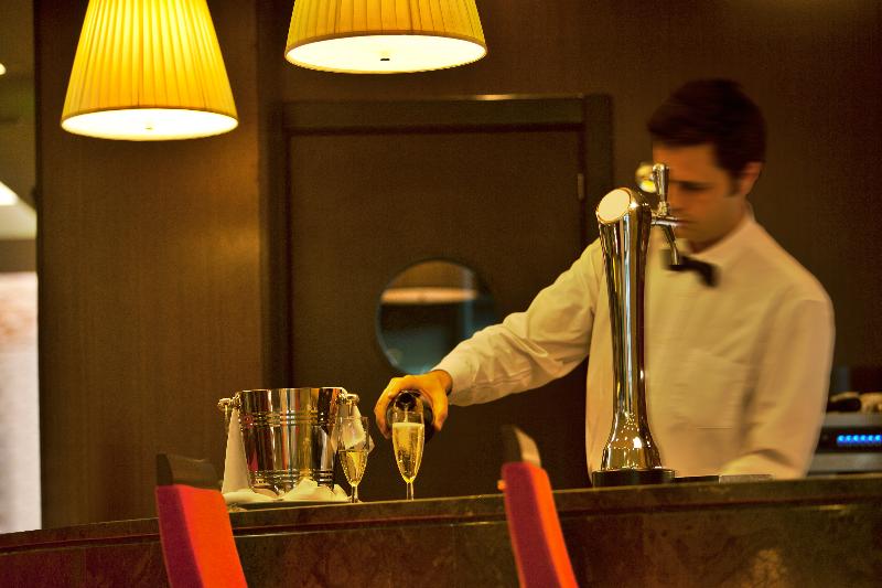Turim Iberia Hotel - Bar