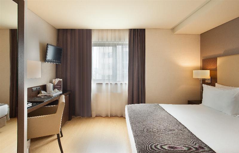Turim Iberia Hotel - Oda