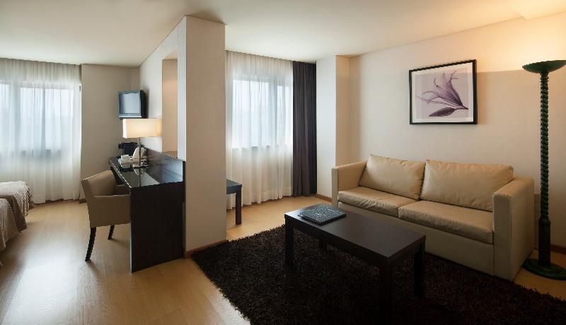 Turim Iberia Hotel - Oda