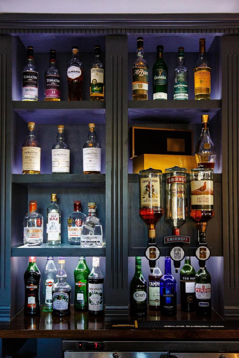 The Adamson Hotel - Bar