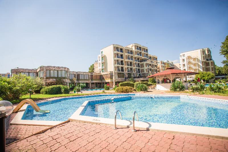 Amfibia Beach Complex - Genel