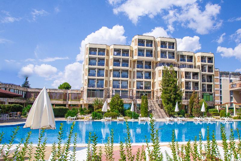 Amfibia Beach Complex - Genel