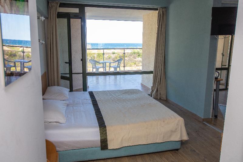 Amfibia Beach Complex - Oda