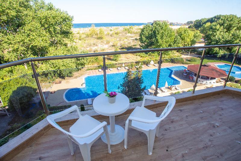 Amfibia Beach Complex - Oda