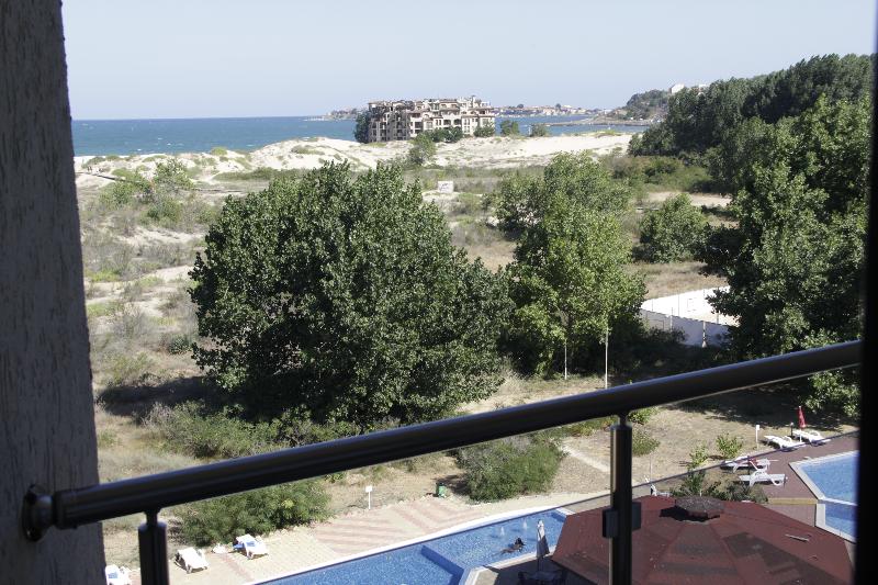 Amfibia Beach Complex - Teras