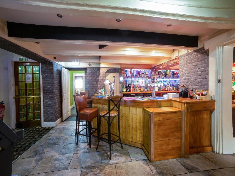 The Continental Hotel Derby - Bar