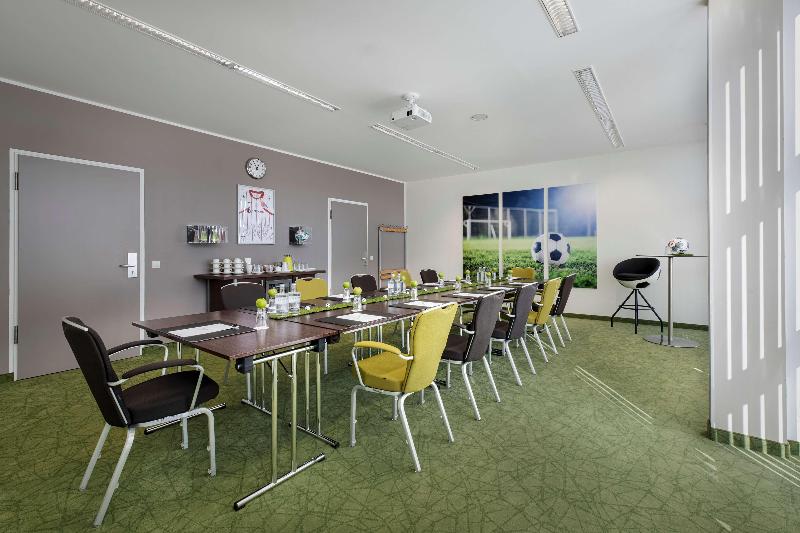 Tulip Inn Dusseldorf Arena - Toplantı