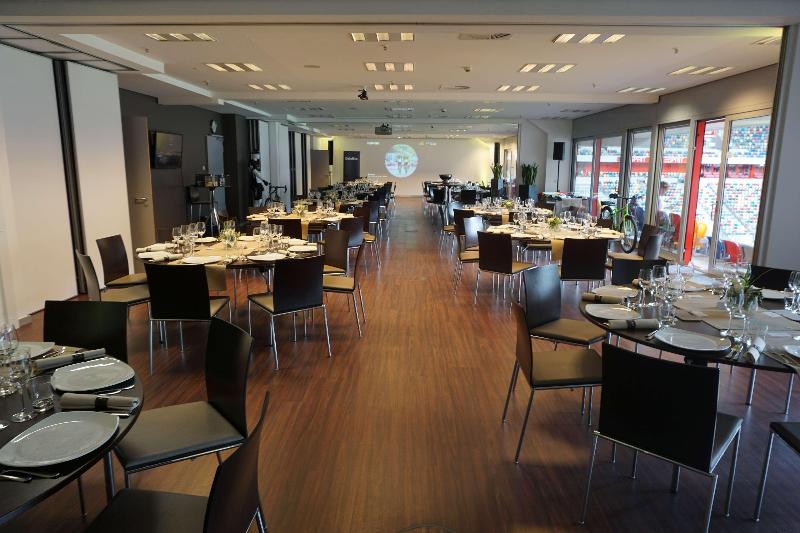 Tulip Inn Dusseldorf Arena - Toplantı