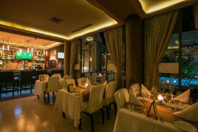 Le Caspien - Restoran