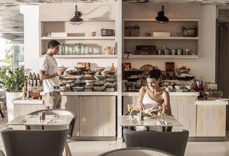 King Jason Protaras - Designed for adults - Restoran