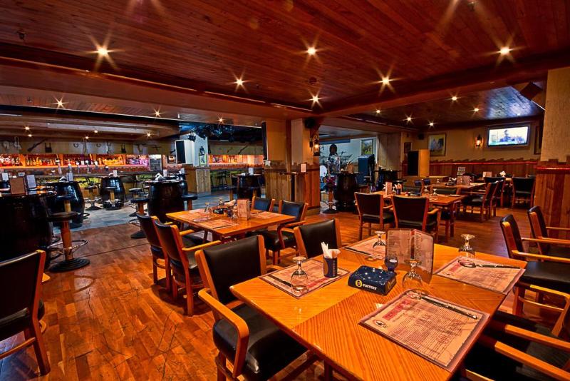 Avenue Hotel - Restoran
