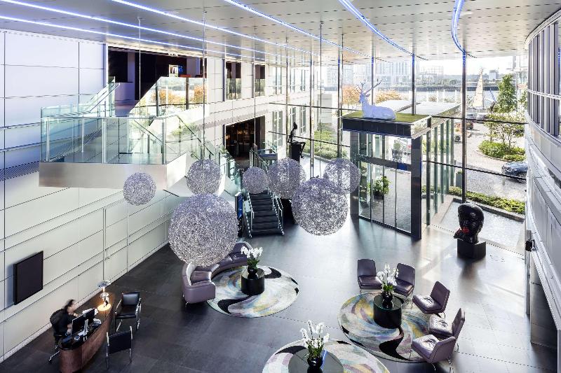 Radisson Blu Hotel, London Canary Wharf East - Lobi