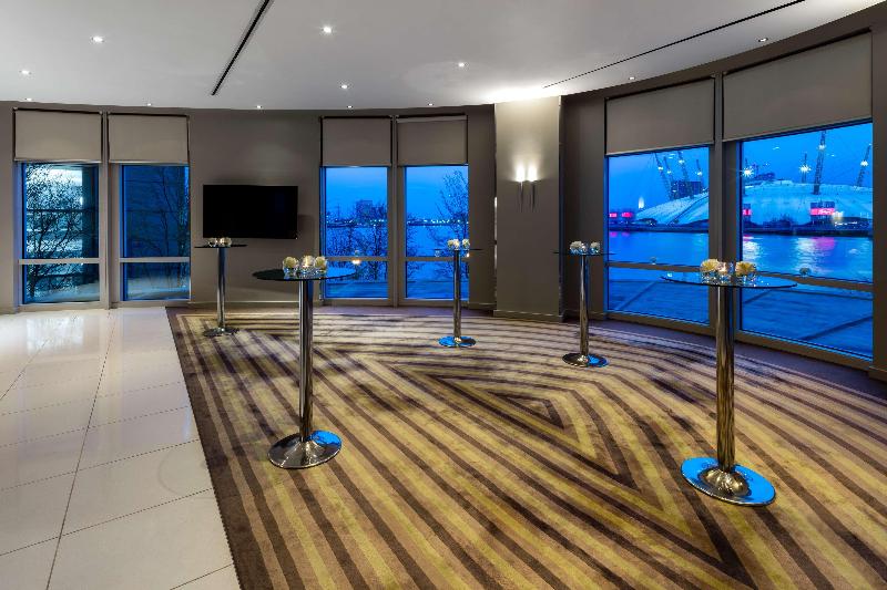 Radisson Blu Hotel, London Canary Wharf East - Lobi