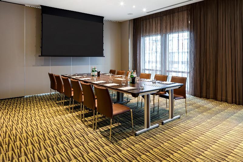 Radisson Blu Hotel, London Canary Wharf East - Toplantı