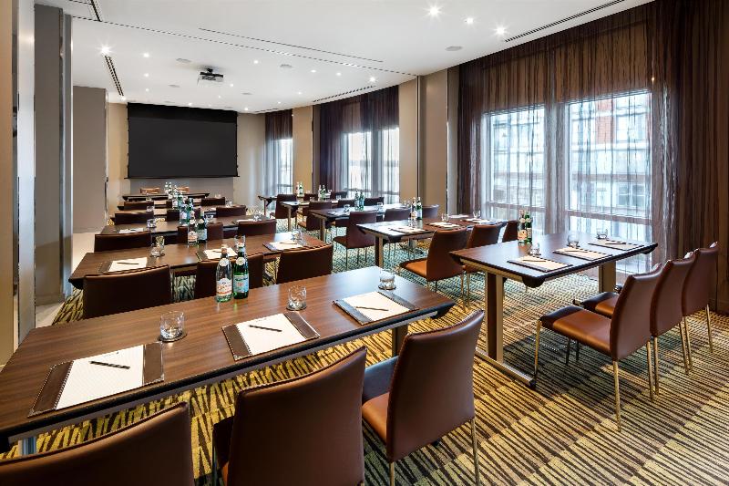 Radisson Blu Hotel, London Canary Wharf East - Toplantı