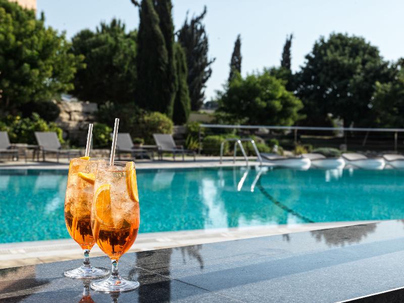 Aphrodite Hills Hotel - Bar