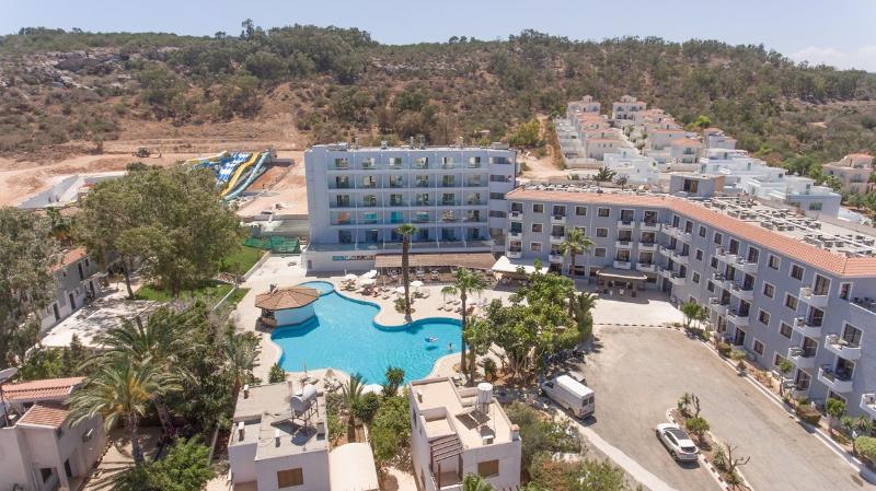 Narcissos Waterpark Resort - Genel