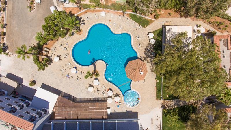 Narcissos Waterpark Resort - Havuz