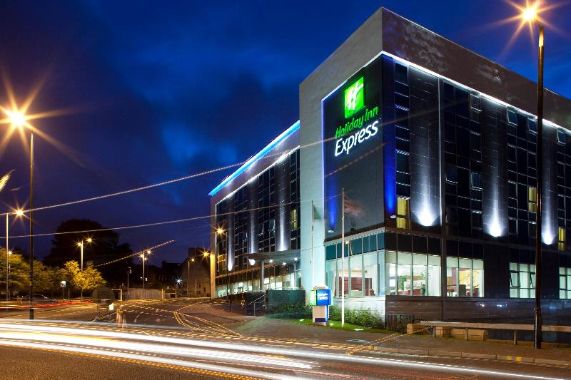 Holiday Inn Express Hamilton - Genel