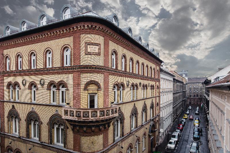Hotel Museum Budapest - Genel