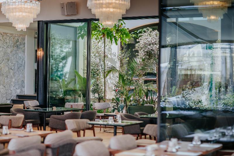 Napa Plaza Hotel - Restoran