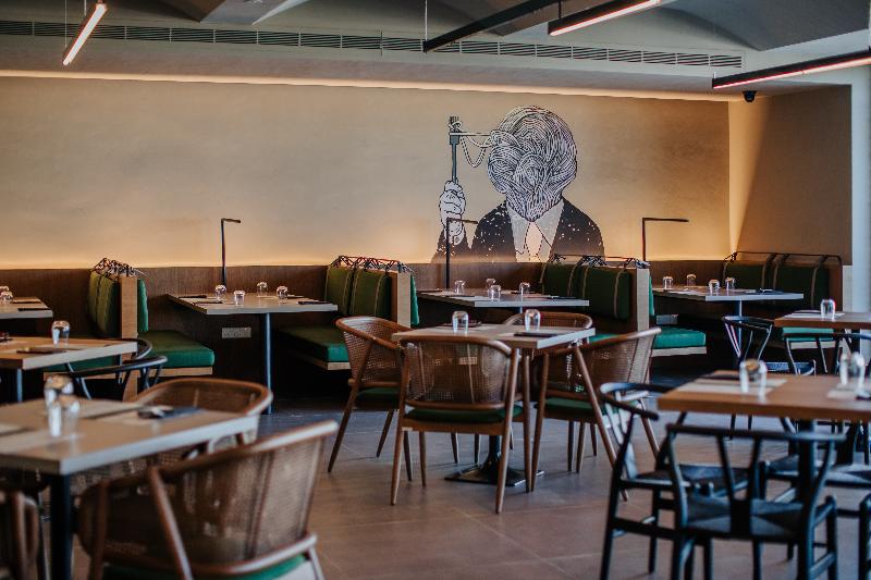 Napa Plaza Hotel - Restoran