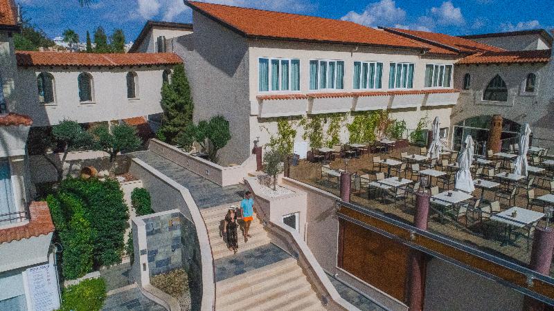 Napa Plaza Hotel - Teras