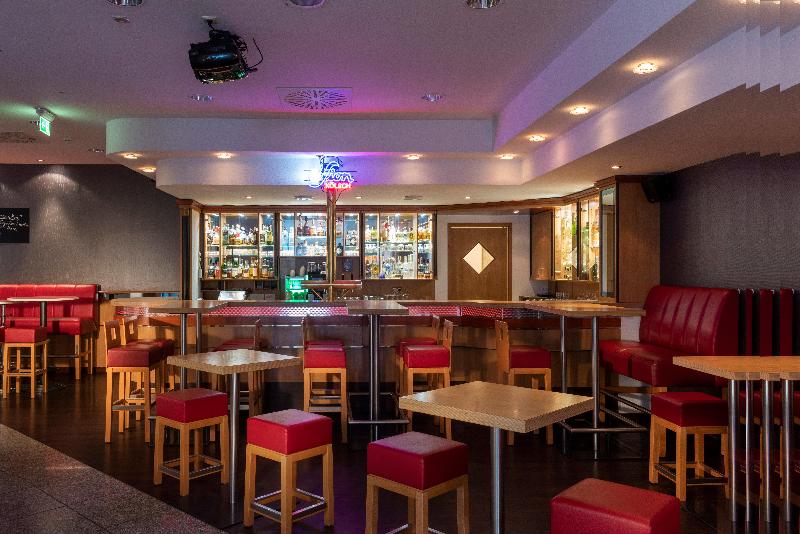 Sunday Hotel Frankfurt Airport - Neu-Isenburg - Bar