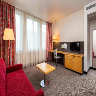 Sunday Hotel Frankfurt Airport - Neu-Isenburg fotoÄŸrafÄ±