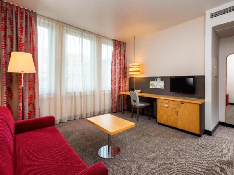 Sunday Hotel Frankfurt Airport - Neu-Isenburg - Oda