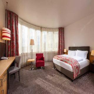 Sunday Hotel Frankfurt Airport - Neu-Isenburg fotoÄŸrafÄ±