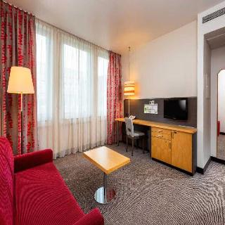 Sunday Hotel Frankfurt Airport - Neu-Isenburg fotoÄŸrafÄ±