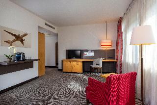 Sunday Hotel Frankfurt Airport - Neu-Isenburg fotoÄŸrafÄ±