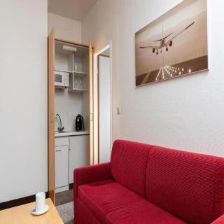 Sunday Hotel Frankfurt Airport - Neu-Isenburg fotoÄŸrafÄ±
