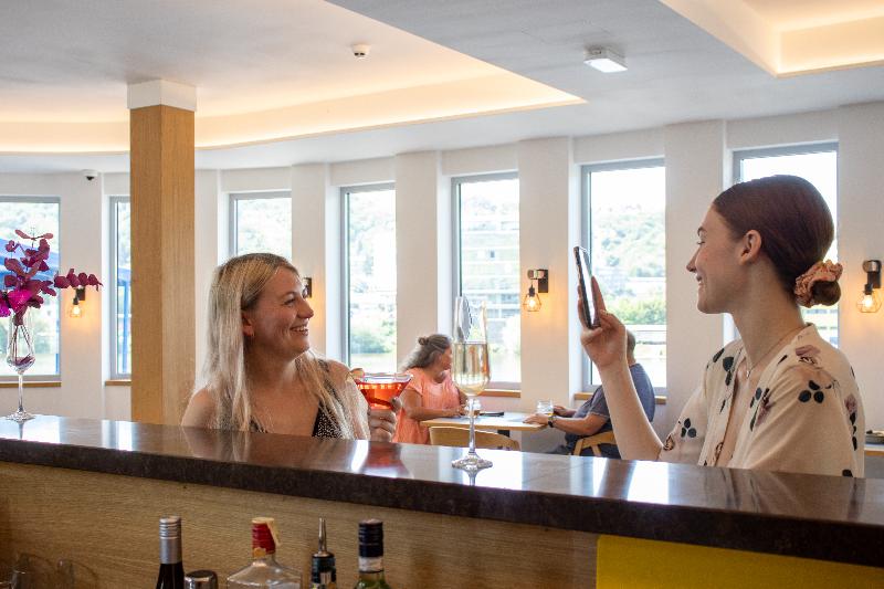 Botel Racek - Bar
